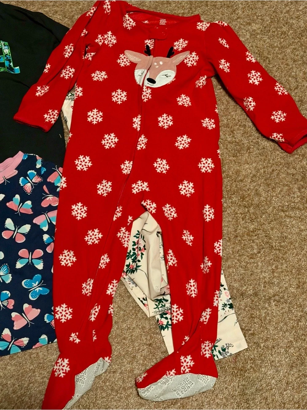 Size 3t-4t girls clothes bundle